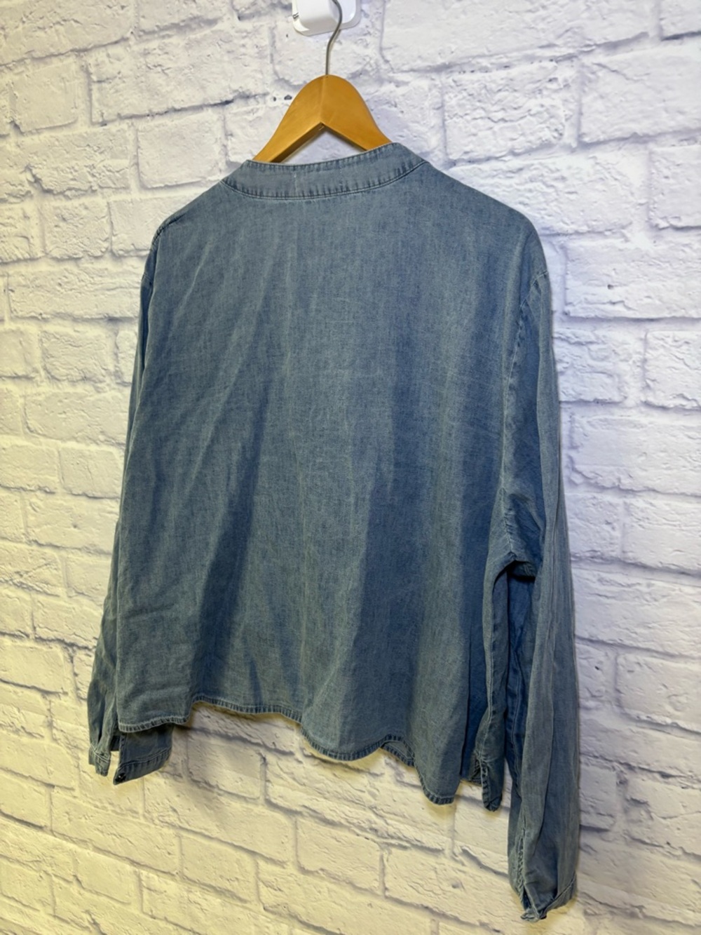 NATURAL LIFE Relaxed Fit Chambray Popover Blouse Top Bobo Size XL - Picture 9 of 10